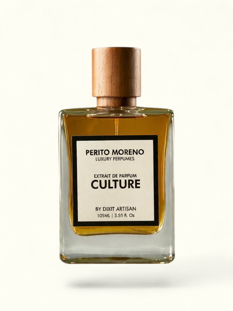 PERFUME BAY Culture extrait de parfum by Dixit Artisan in a clear glass bottle with a wooden cap